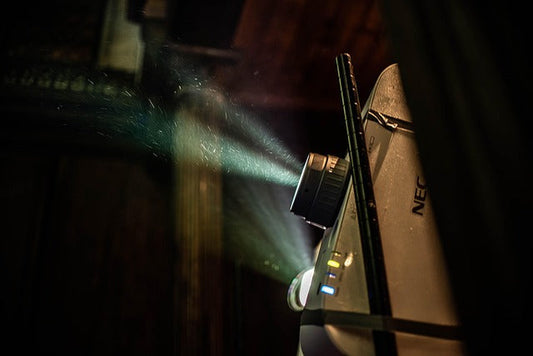 5 utilisations originales d’un mini projecteur au quotidien